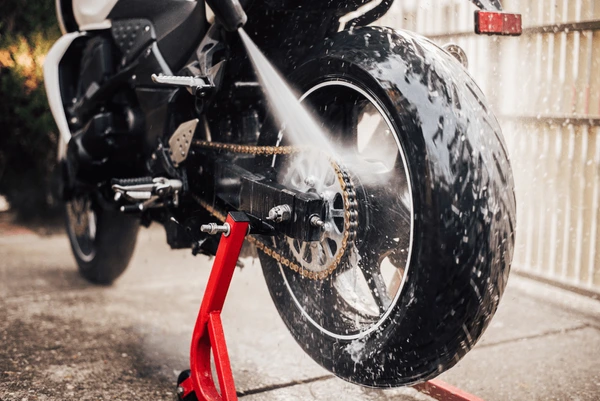 motorcycle washing