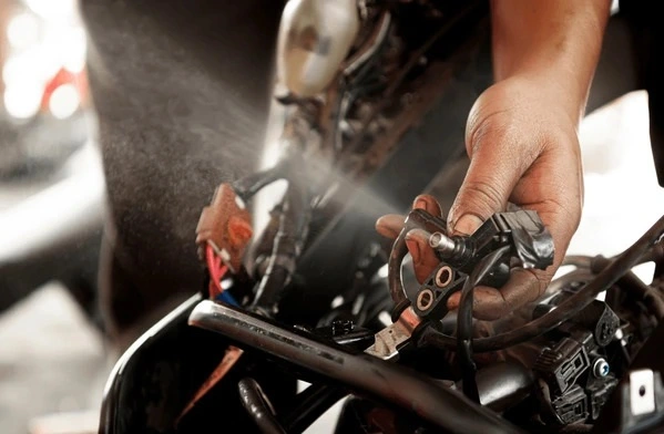 two wheeler motorcycle washing services at lowest price